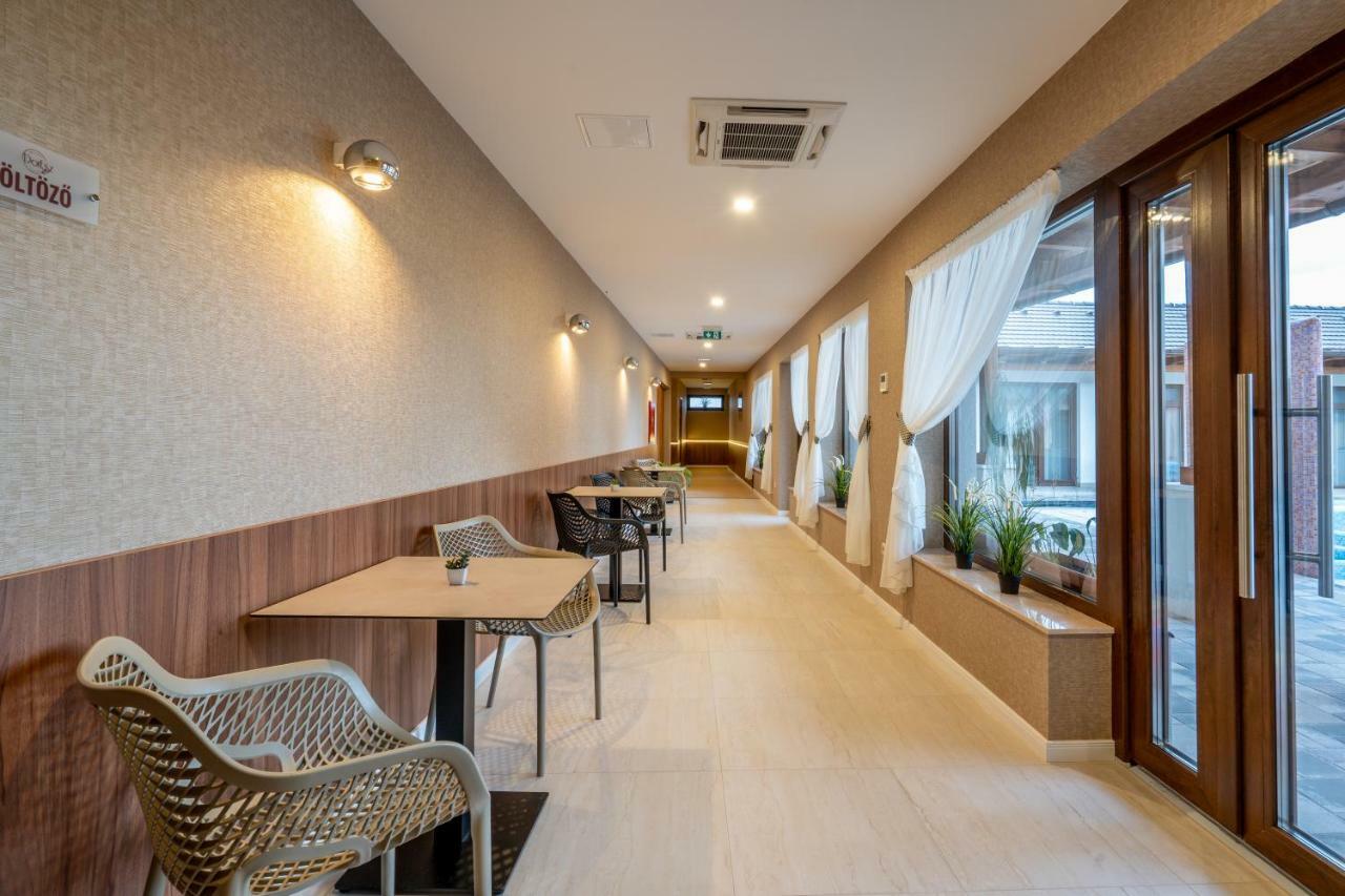 Doresz Wellness Panzio Bed & Breakfast Újhartyán Екстериор снимка