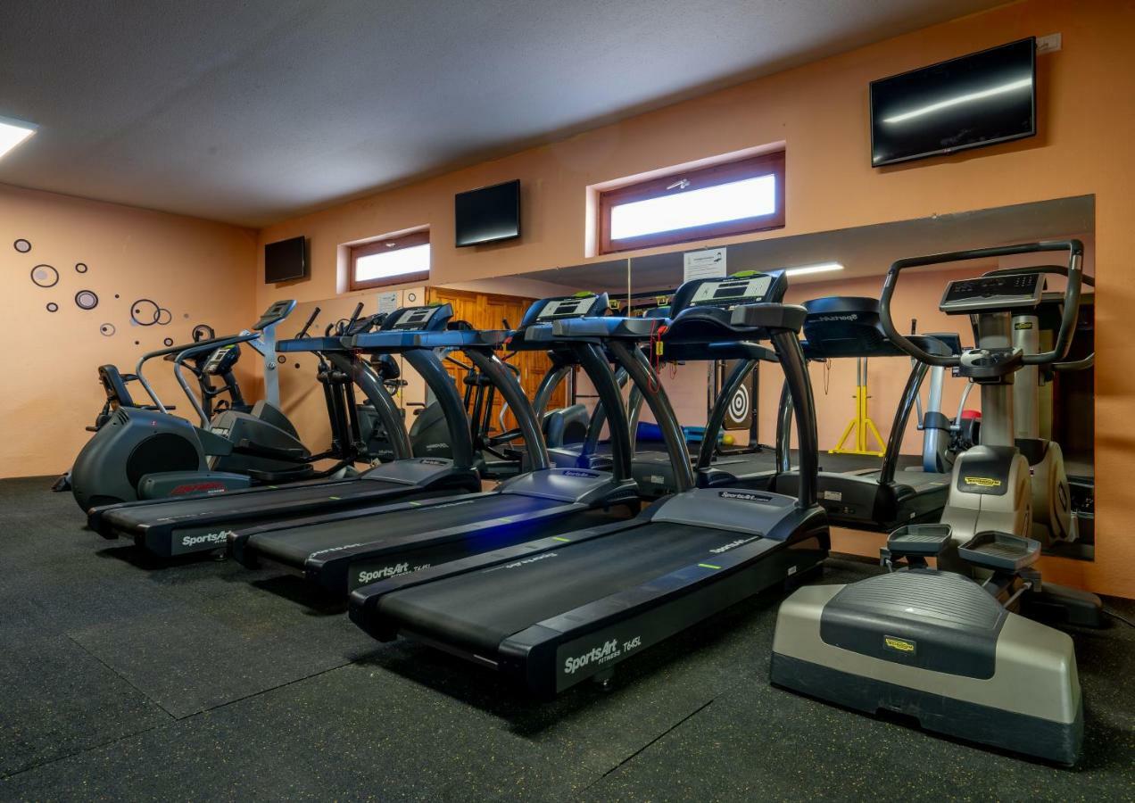 Doresz Wellness Panzio Bed & Breakfast Újhartyán Екстериор снимка