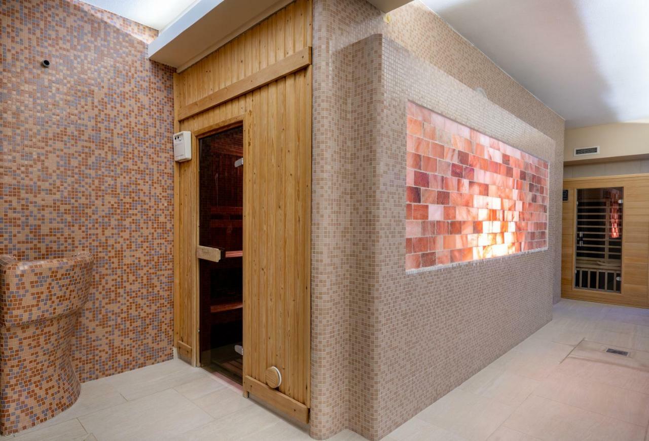 Doresz Wellness Panzio Bed & Breakfast Újhartyán Екстериор снимка
