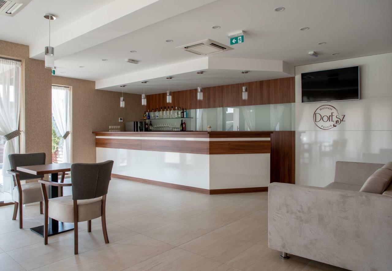 Doresz Wellness Panzio Bed & Breakfast Újhartyán Екстериор снимка
